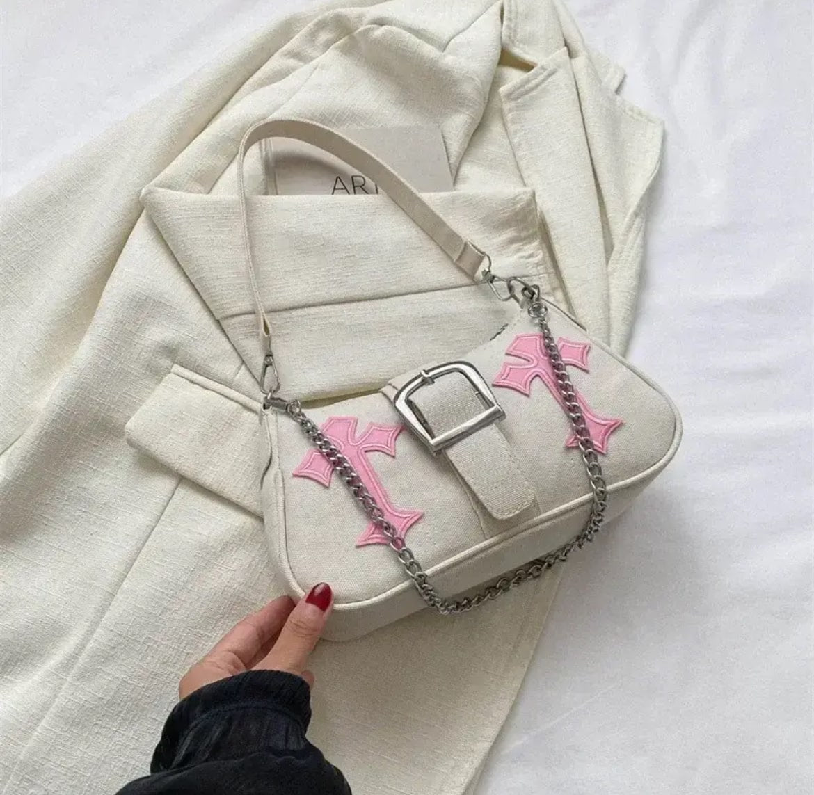 Retro Grunge Bag White Cross