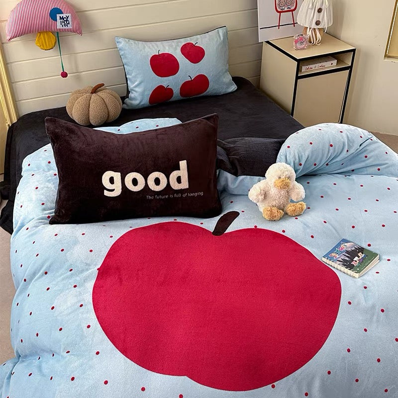 Cute Apple Milk Fleece Bedding Set