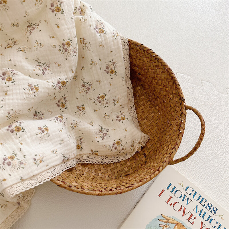 Wildflower Toddler Comforter – Cotton Muslin with Lace Trim