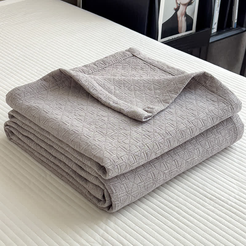 Pure Cotton Blanket - Minimalist Pattern