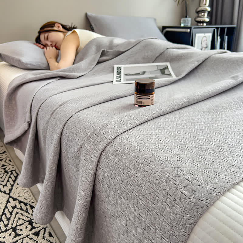 Pure Cotton Blanket - Minimalist Pattern