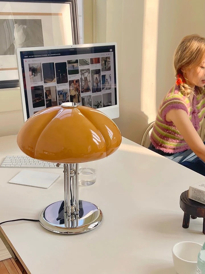 Pumpkin Glass Lamp