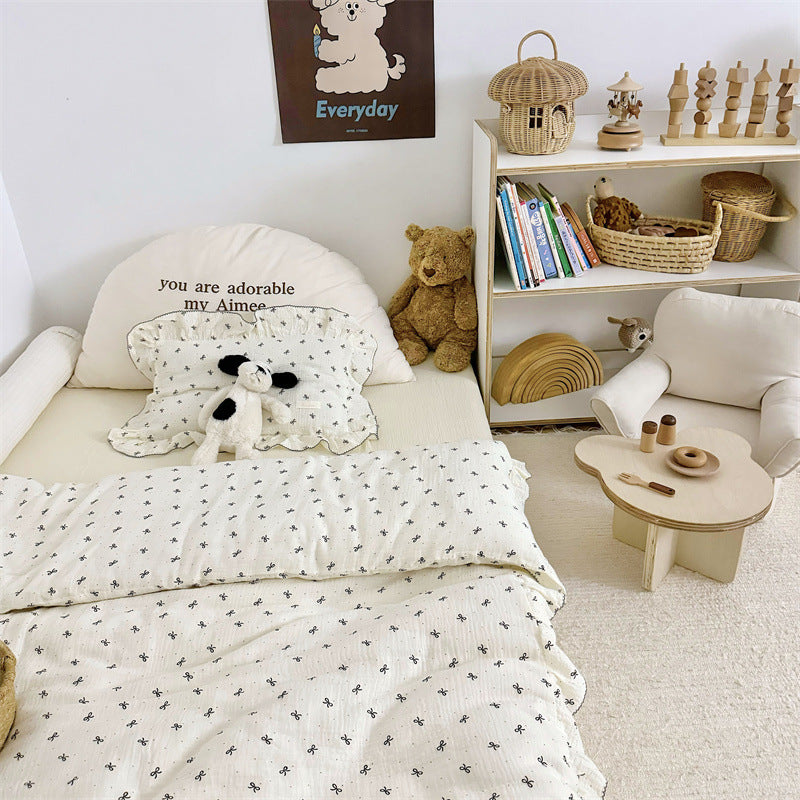 Cotton Gauze Duvet Cover Set – Black Bow with Soft Ruffles