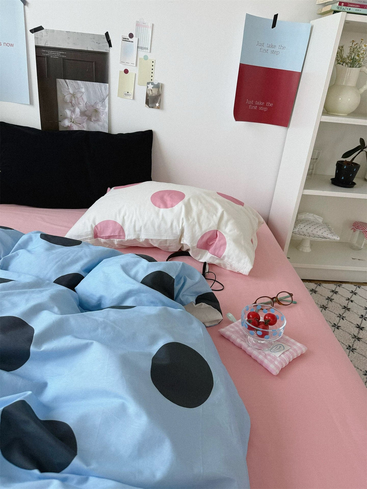 Blue and Pink Bedding Set