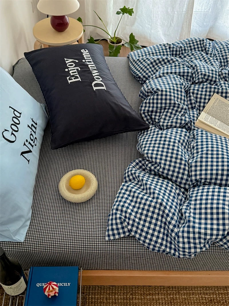 Black & Blue Preppy Gingham Bedding Set