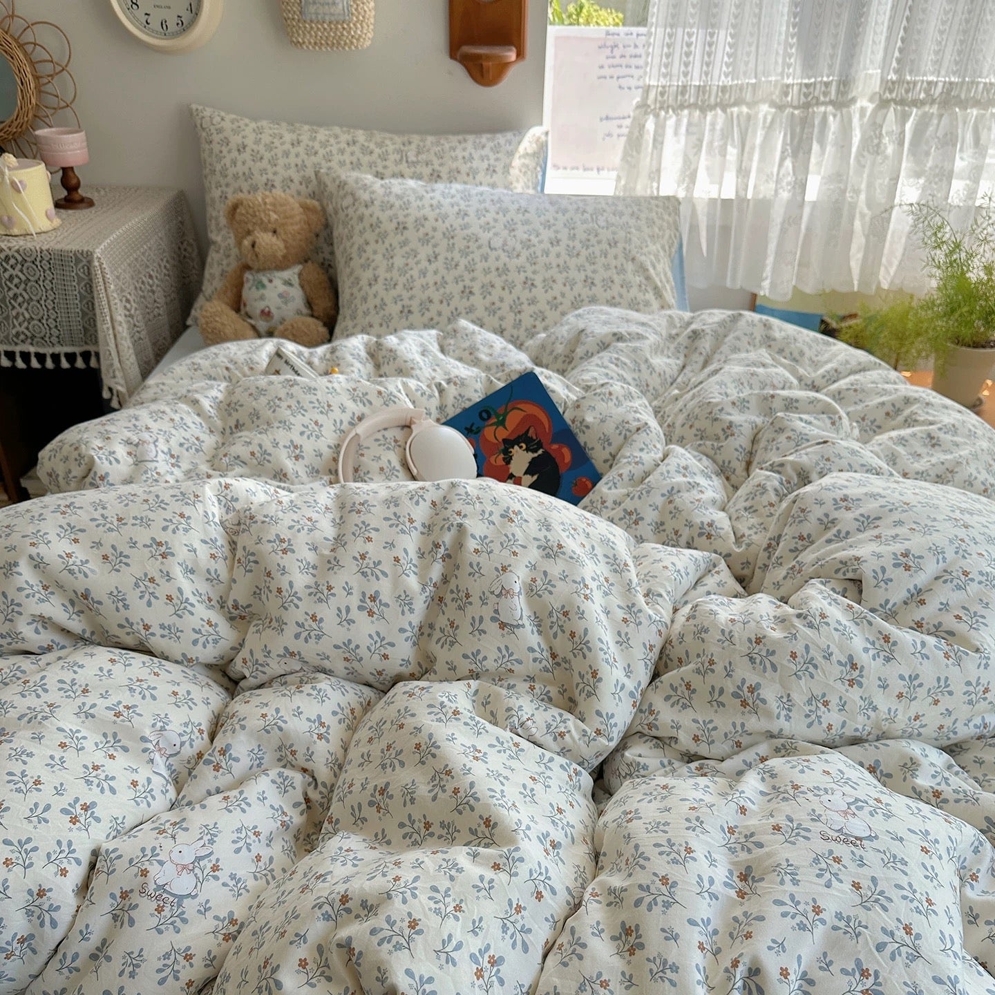 Soft Blue Cottagecore Floral Bedding Set