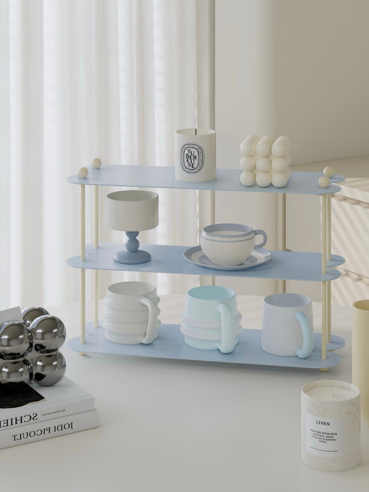 Curved Mug Display Shelf