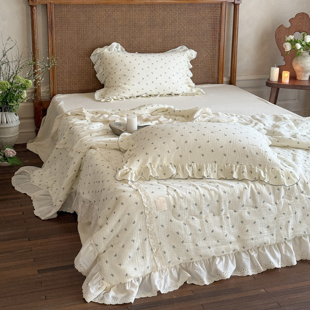 Bow Ruffle Cotton Comforter – Lightweight & Girly Style