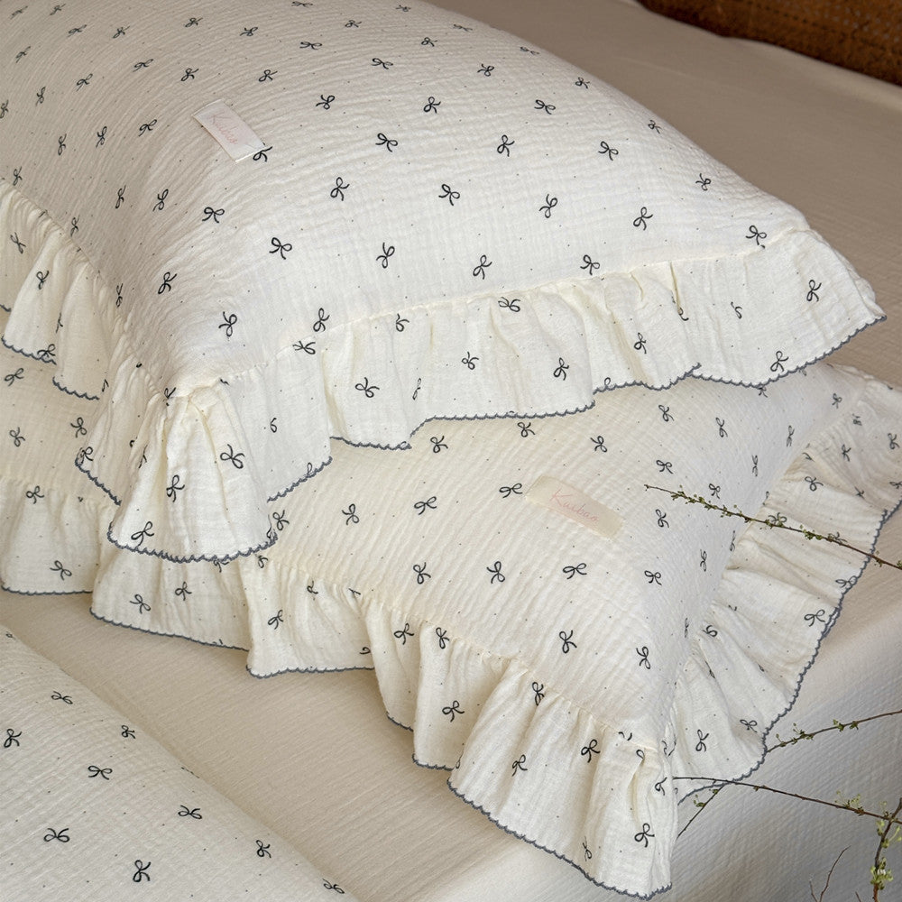 Bow Ruffle Cotton Comforter – Lightweight & Girly Style