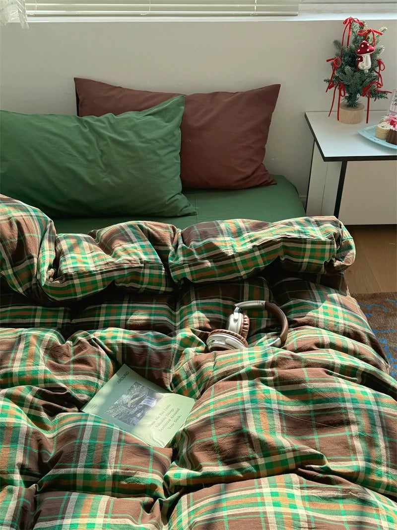 Cottagecore Aesthetic Brown Plaid Bedding Set Green + Brown