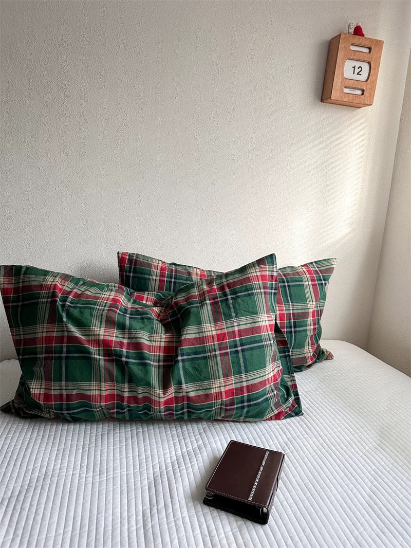 Plaid Christmas Pillowcase