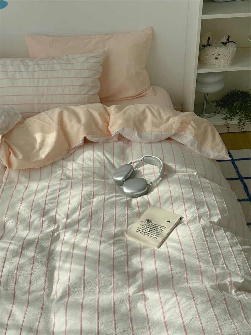 Clean Girl Aesthetic Pink Striped Bedding Set