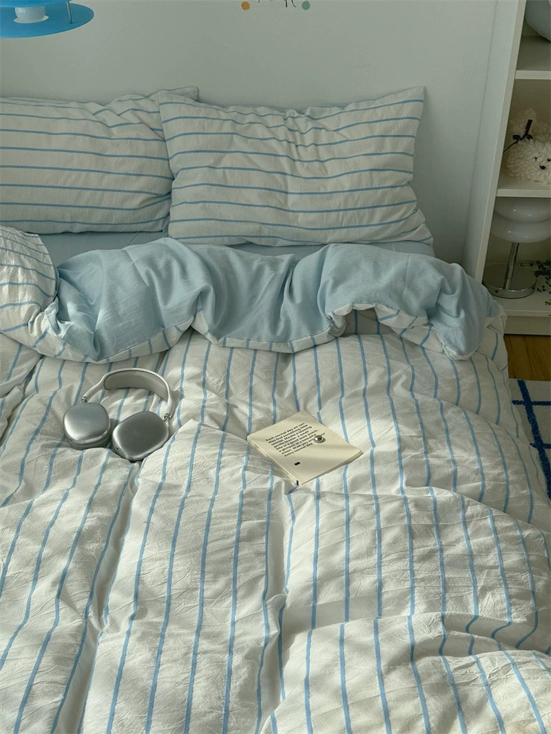 Clean Girl Aesthetic Blue Striped Bedding Set