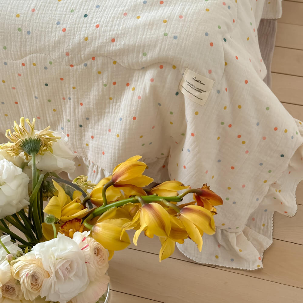 Polka Dot Muslin Quilt – Ruffle Edge Cotton Bedding