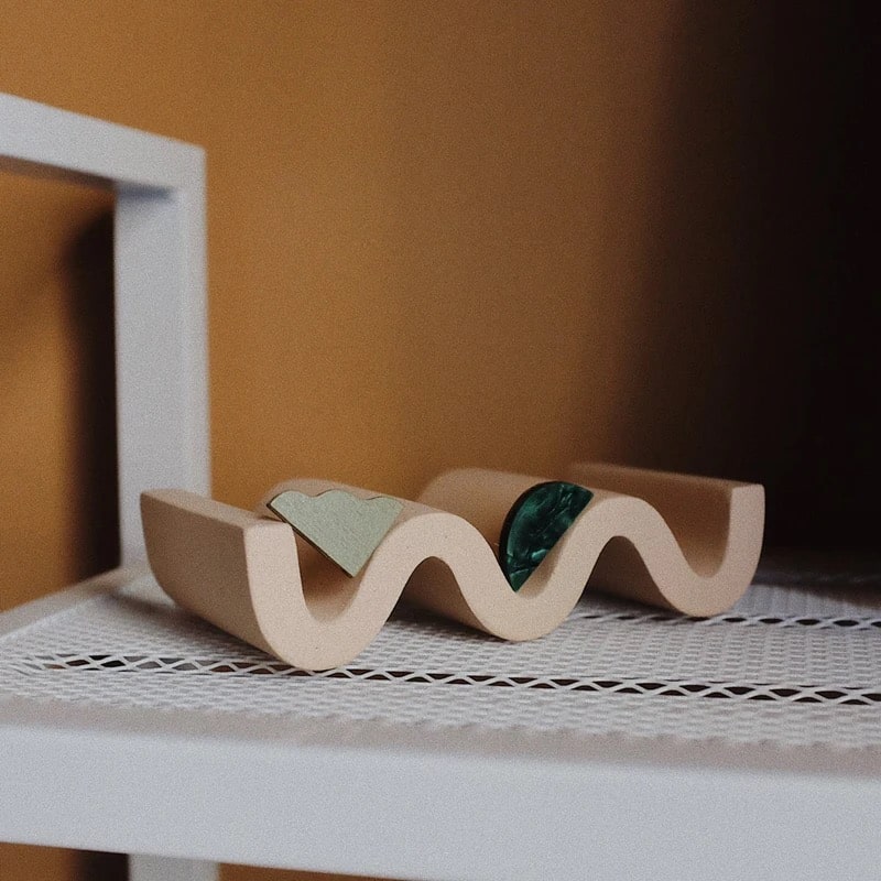 Squiggle Tray Pink