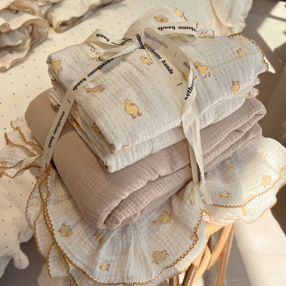 Duckling Print Duvet Cover Set – Cotton Muslin with Ruffles