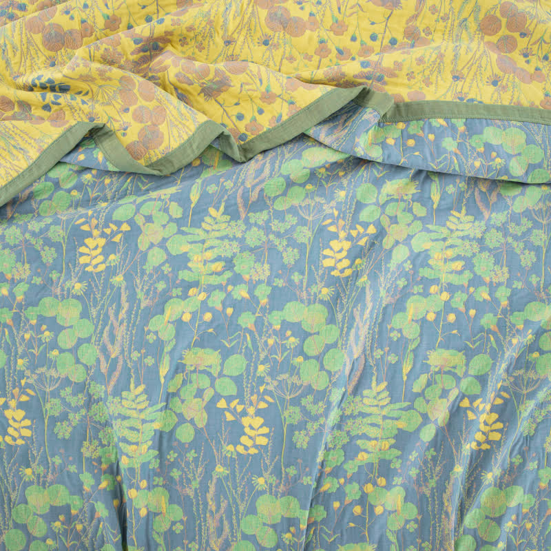 Verdant Bloom Botanical Cotton Quilt
