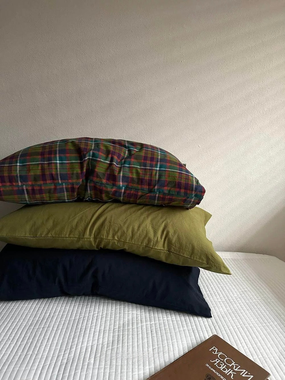 Multicolor Plaid Pillowcase