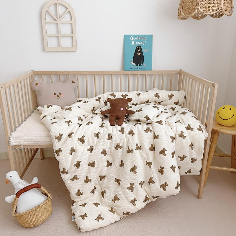 Teddy Bear Baby Quilt – Soft Cotton Gauze Nursery Bedding