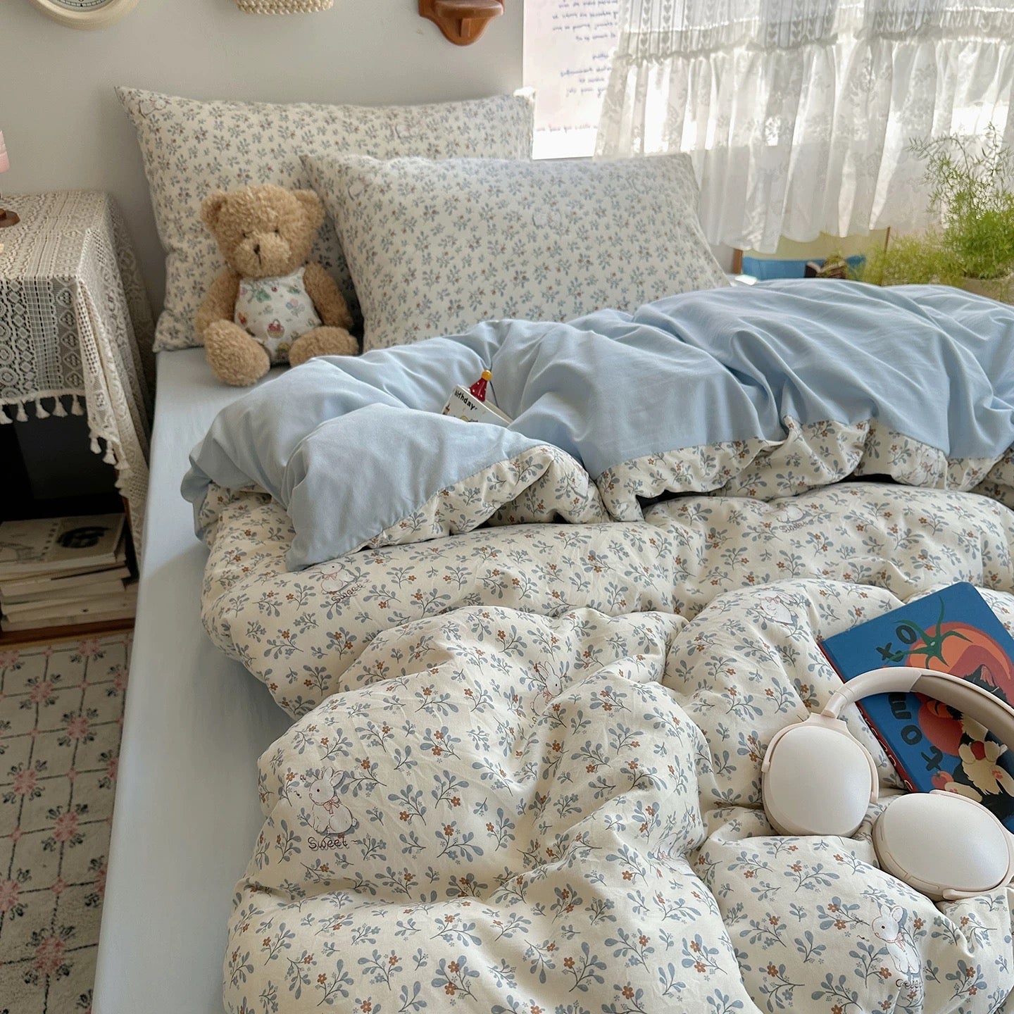 Soft Blue Cottagecore Floral Bedding Set