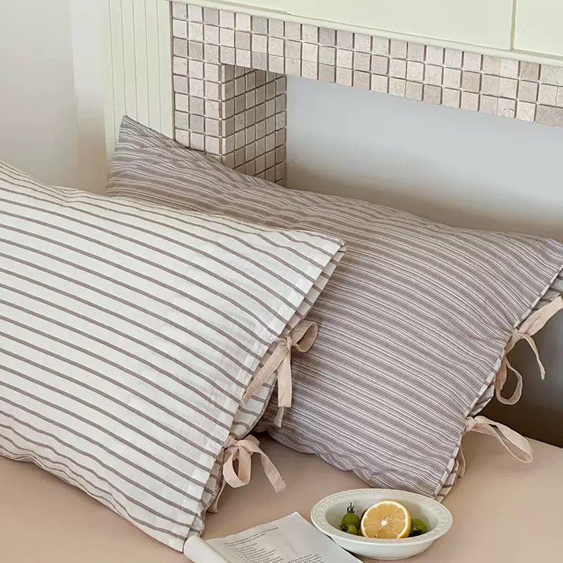 Pastel Striped Bow Pillowcase Coffee