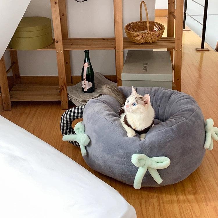 Pet Bed with Bows Grey