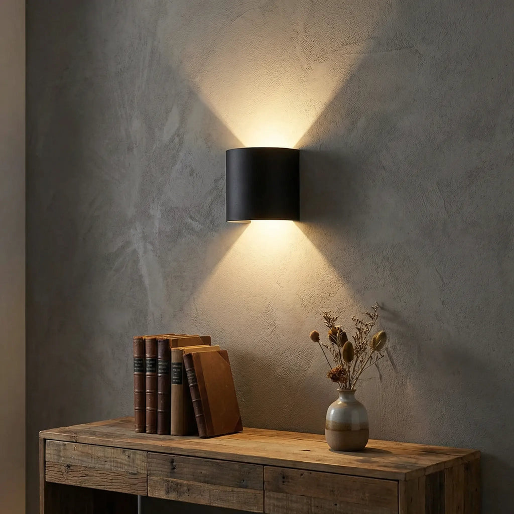 Modern Indoor/Outdoor Wall Light