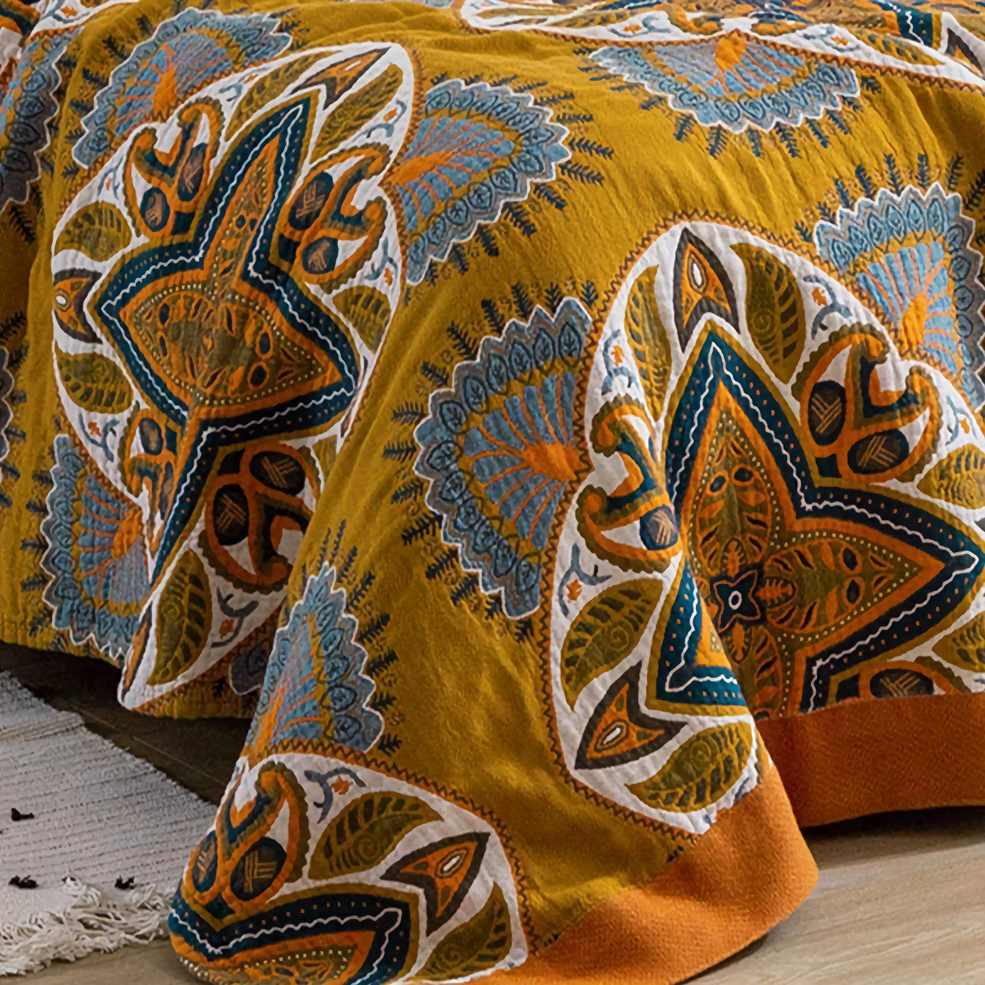 Marrakech Cotton Quilt - Reversible & Soft Bedspread