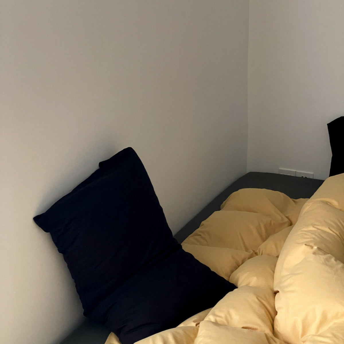 Everyday Contrast Cotton Jersey Bedding Set