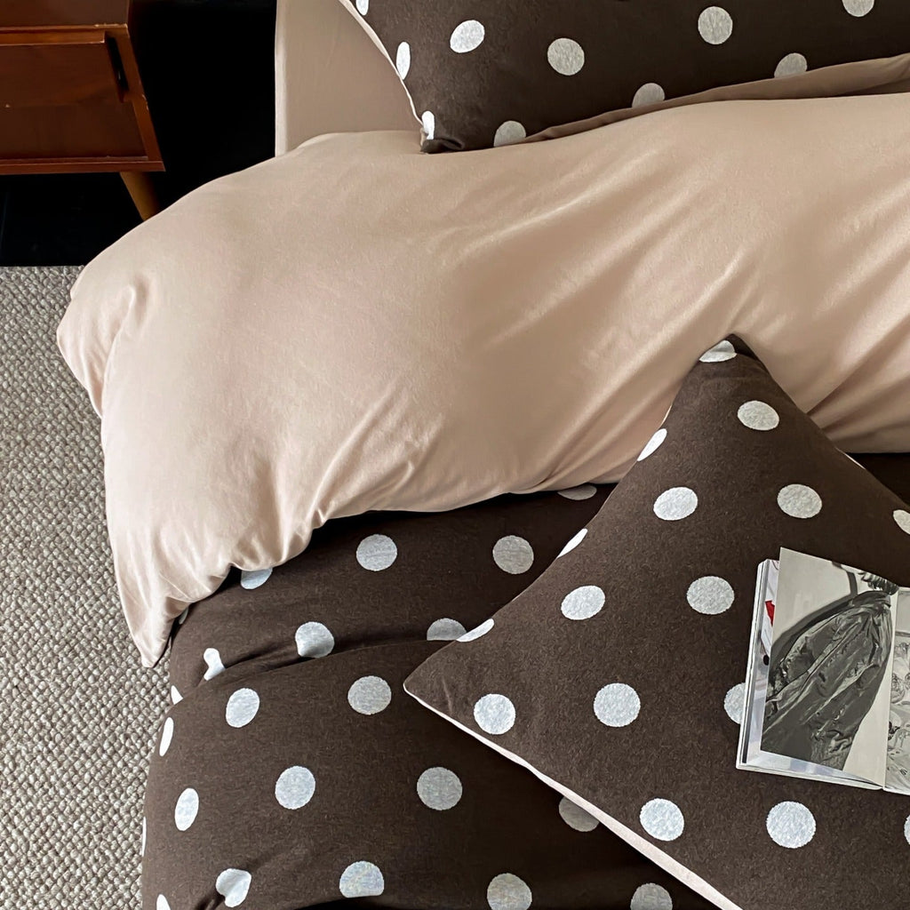 Everyday Dot Cotton Jersey Bedding Set