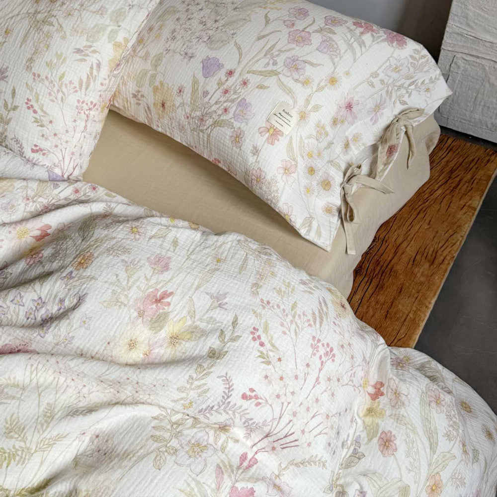 Floral Cotton Bedding Set – Reversible with Solid Back