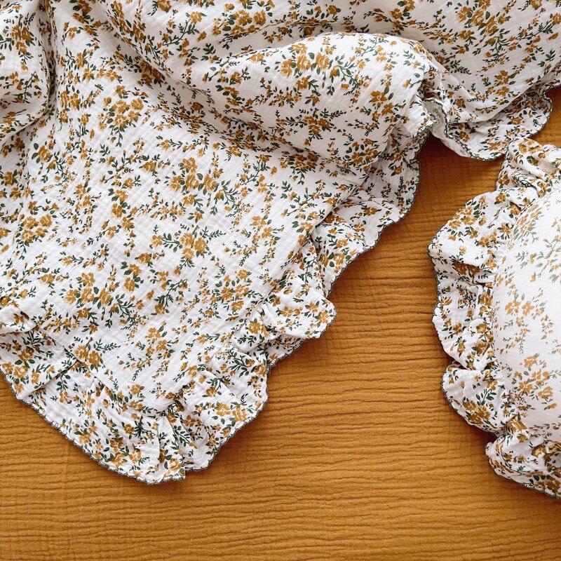 Hibiscus Floral Ruffle Duvet Cover – Vintage Cotton Muslin