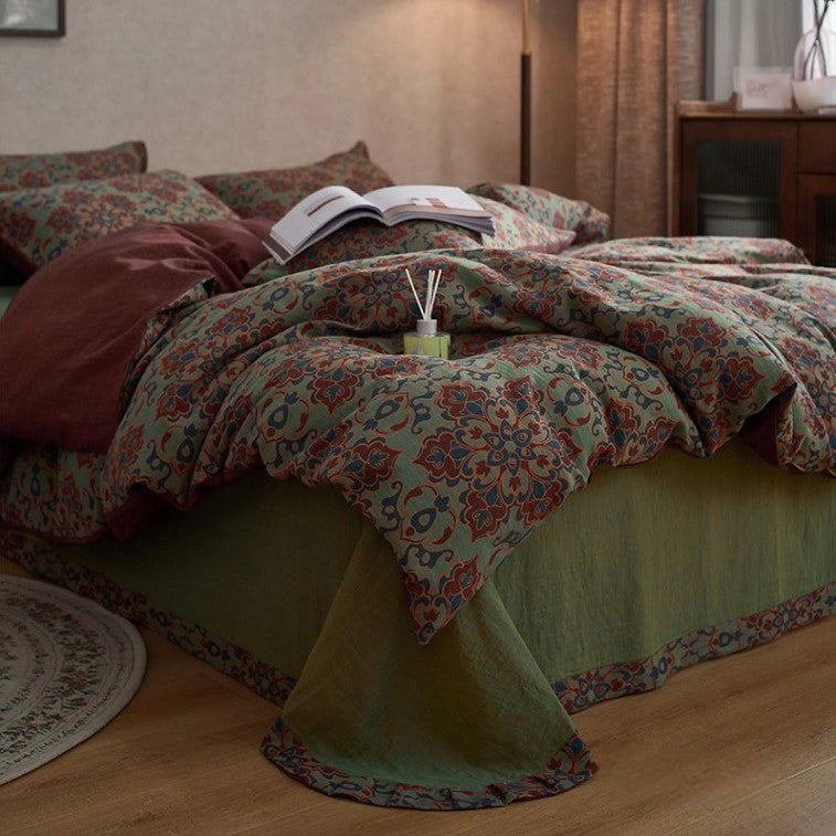 Rouge Vintage  4-Piece Bedding Set