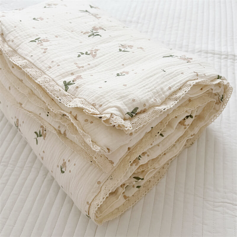 Beige Floral Cluster Kids Comforter – Cotton Muslin with Lace Trim