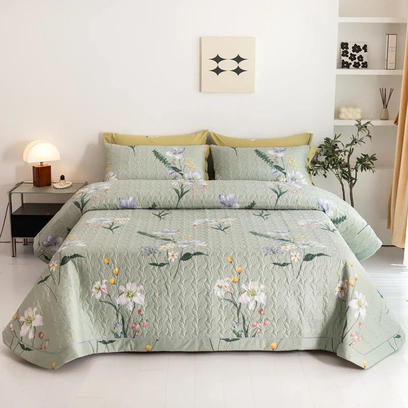 Floral Quilted Bedspread Green