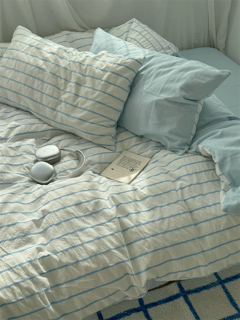 Clean Girl Aesthetic Blue Striped Bedding Set