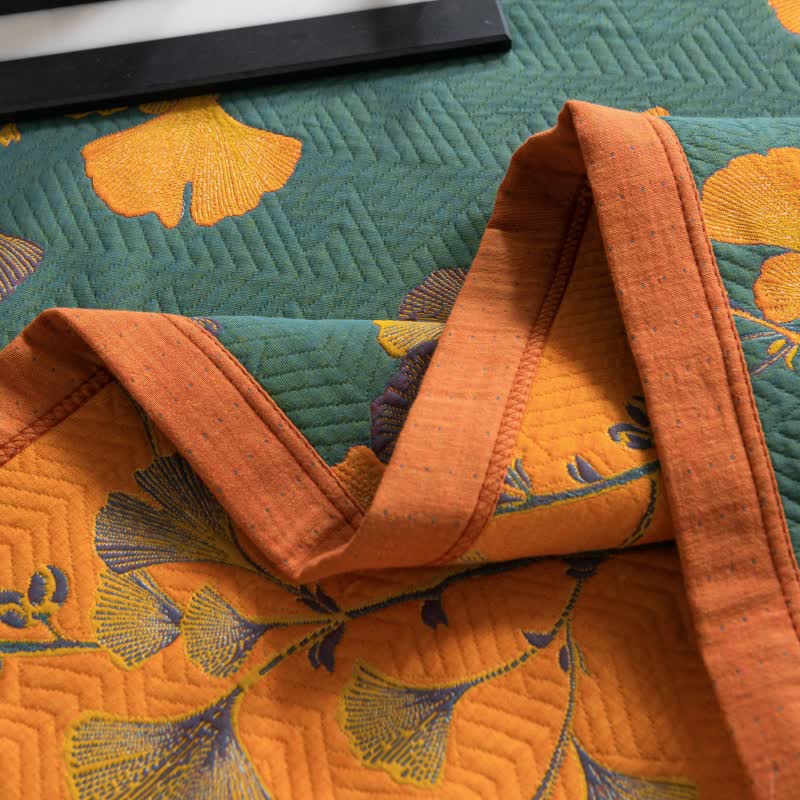 Ginkgo Cotton Quilt – Eco-Friendly & Reversible