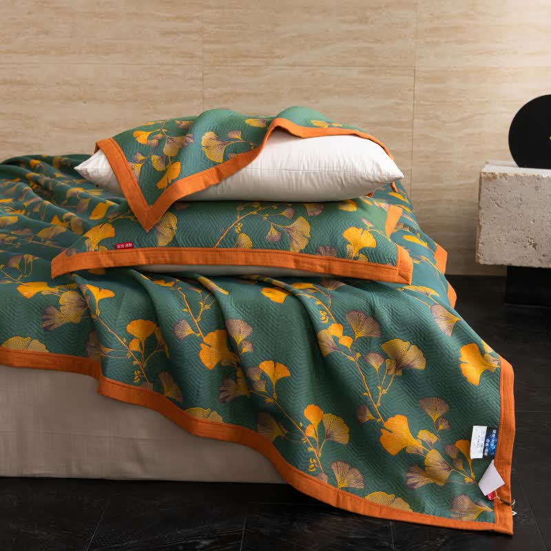 Ginkgo Cotton Quilt – Eco-Friendly & Reversible