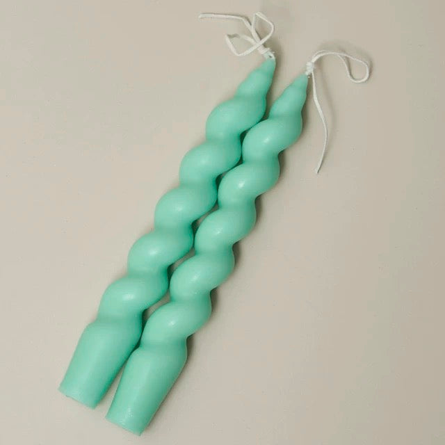 2 pc Spiral Candles Green 1