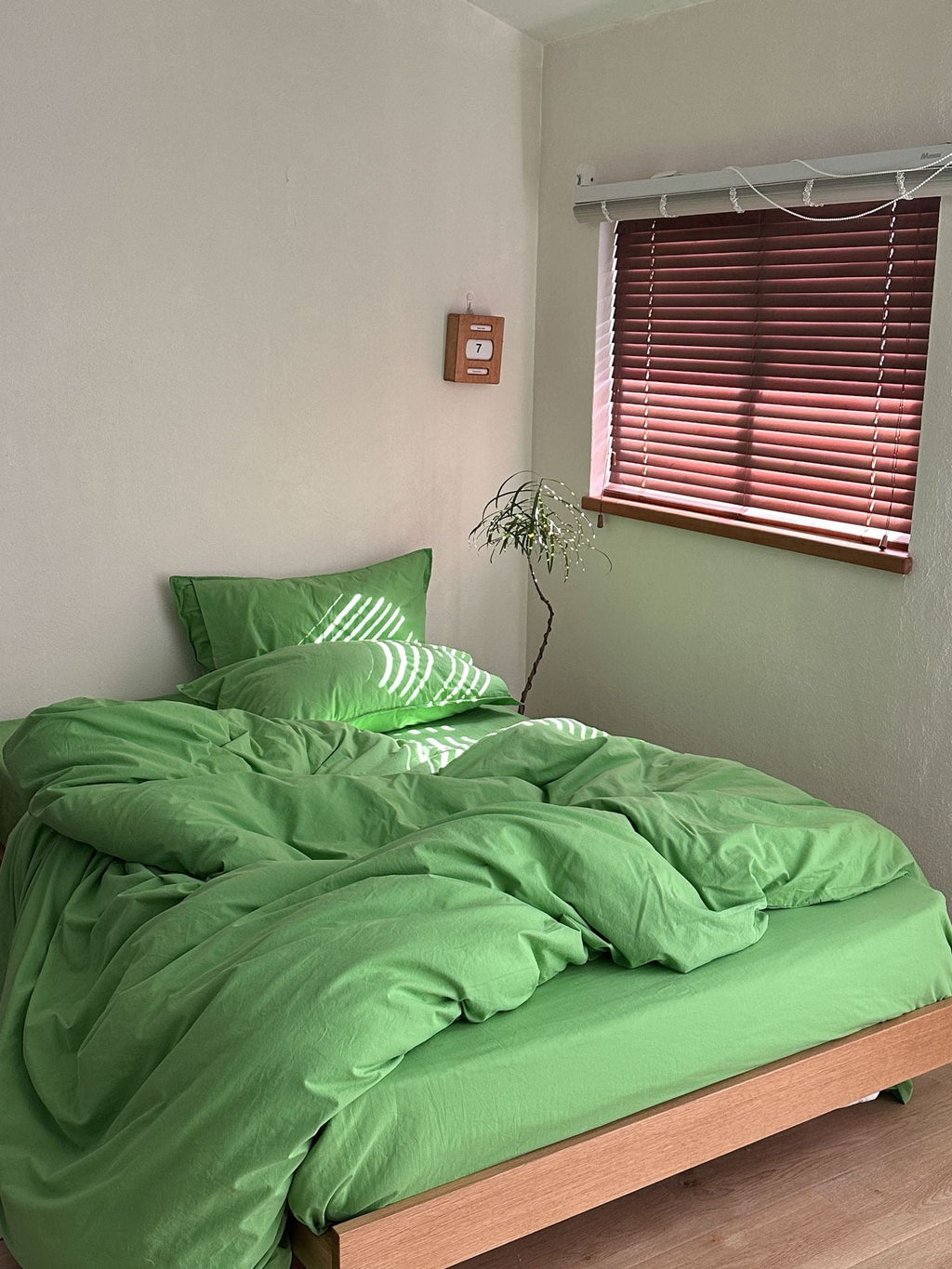 Bright Green Duvet Cover Set