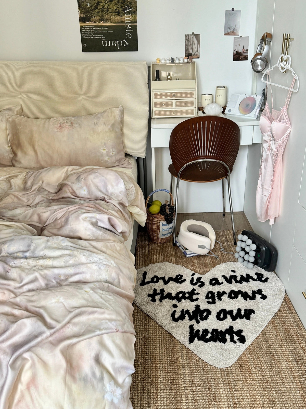 Heart Shaped Typography Rug
