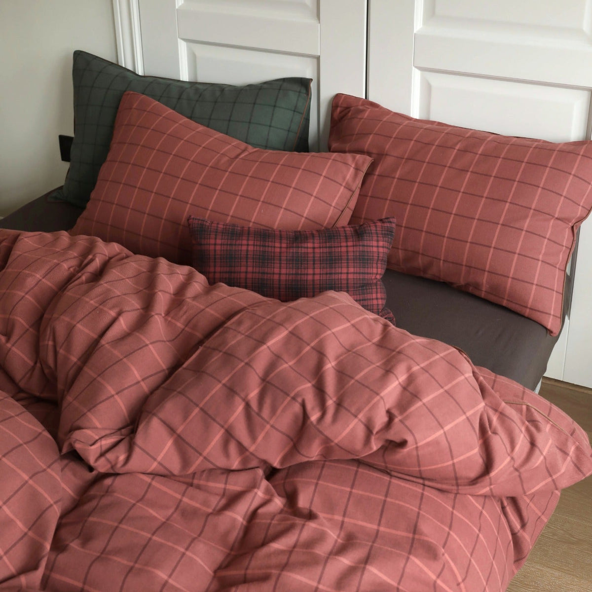Heritage Plaid Cotton Flannel Bedding Set