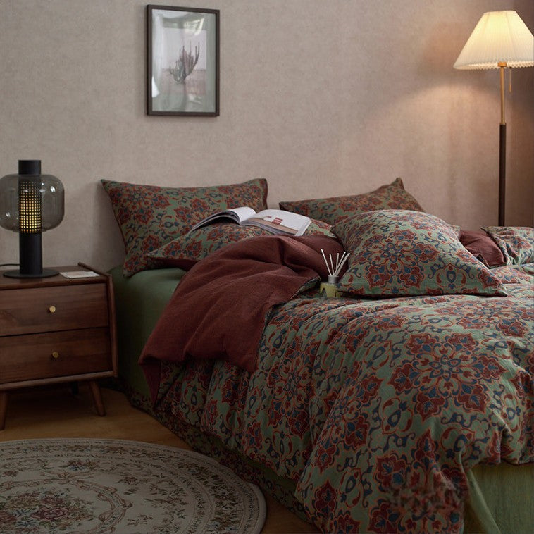 Rouge Vintage  4-Piece Bedding Set