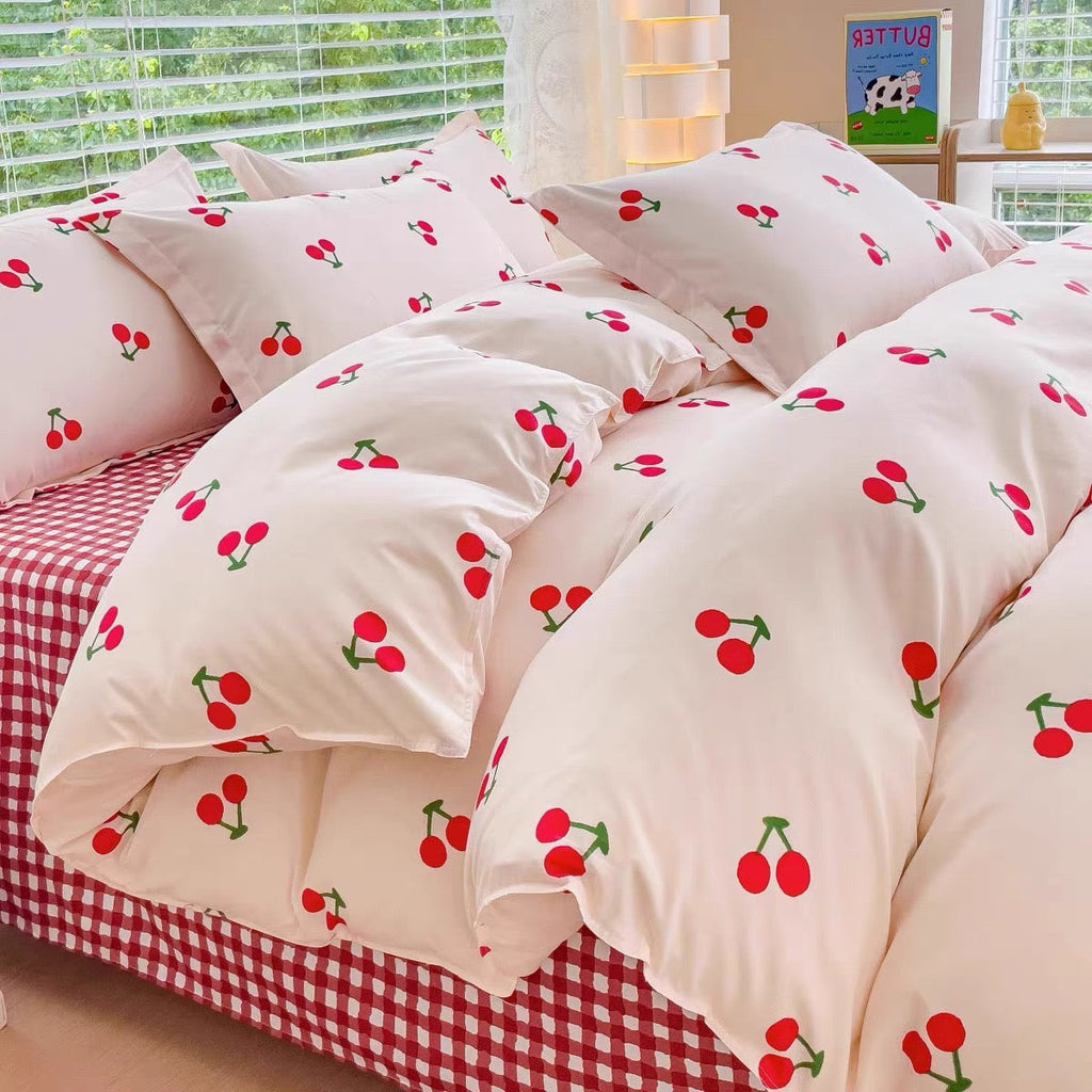 Red Cherry Plaid Bedding Set