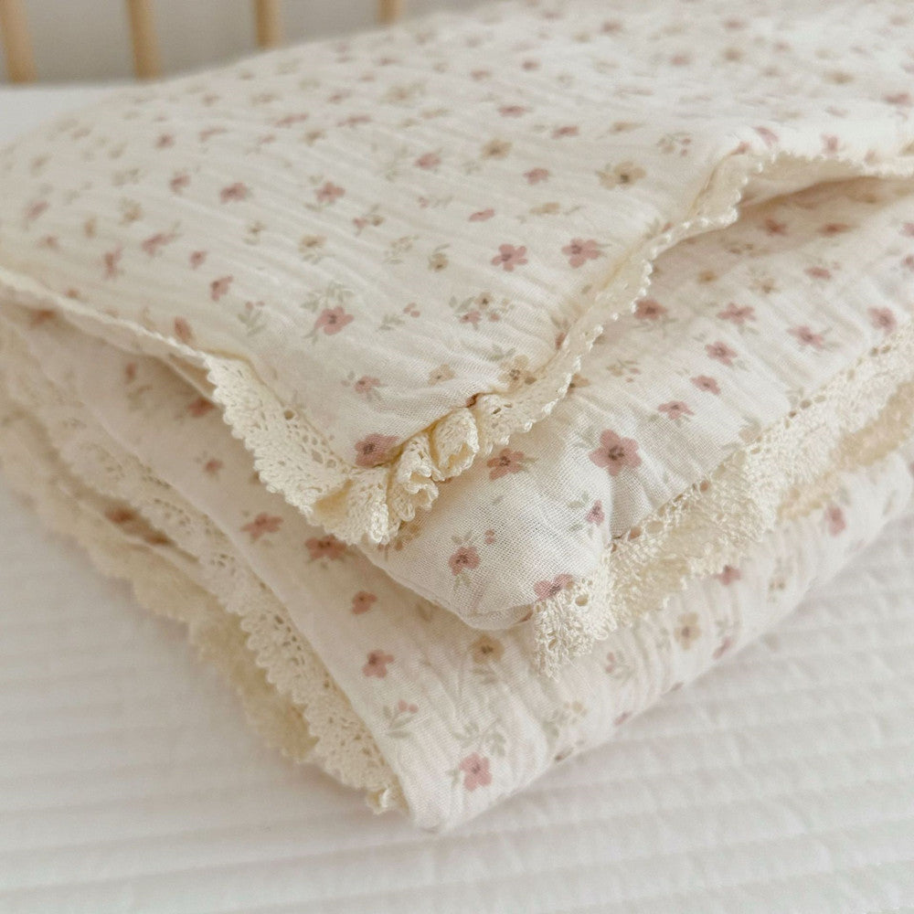 Ditsy Floral Toddler Crib Quilt – Soft Cotton Gauze Bedding