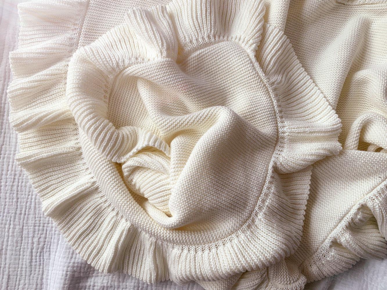 Knitted Ruffle Baby Blanket – Soft Cotton Crib Throw