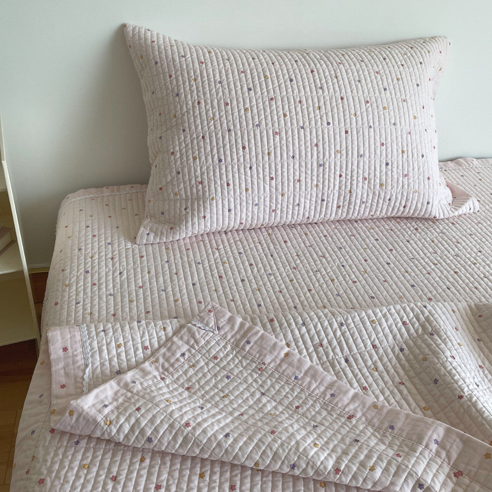Star Print Cotton Quilt – Lightweight & Breathable Bedding Pink