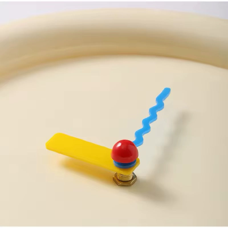 Retro Round Wall Clock