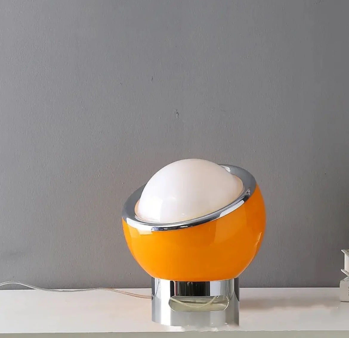 Protein Ball Table Lamp Orange USB