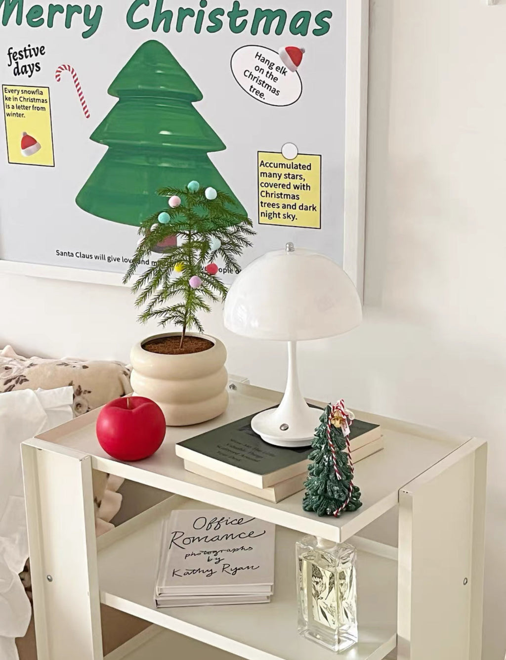White Mushroom Desk Lamp